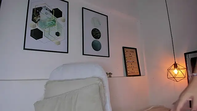 amysc online show from February 19, 2026, 11:39 am