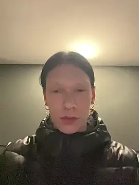 carthylovvve online show from January 24, 2025, 11:34 pm