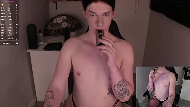 carthylovvve online show from January 28, 2025, 7:32 pm