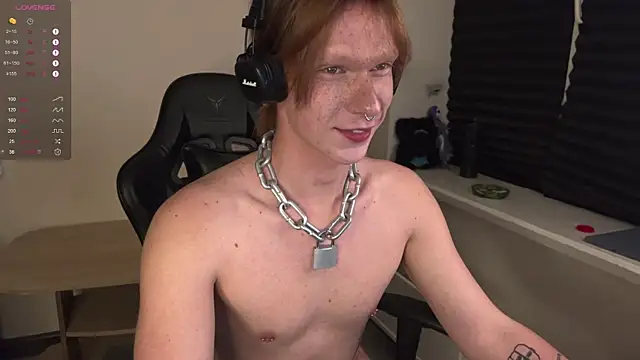 carthylovvve online show from November 8, 2025, 9:57 pm