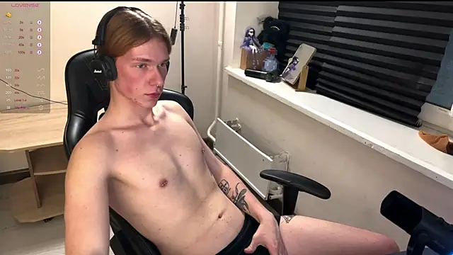 carthylovvve online show from January 16, 2026, 8:02 pm