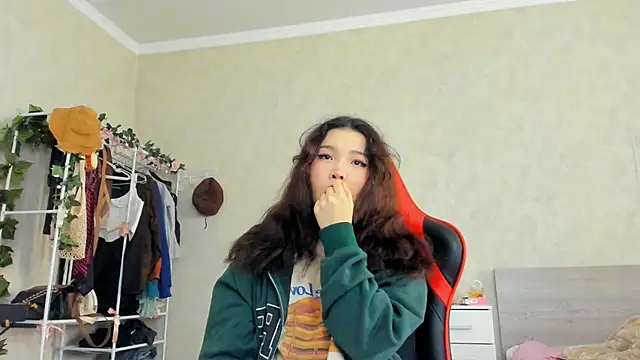 wastforu online show from March 19, 2025, 10:00 am