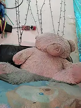 Snapshot of samy_belly32 chatting on February 17, 2026, 5:41 pm samy belly32 online show from February 17, 2026, 5:41 pm