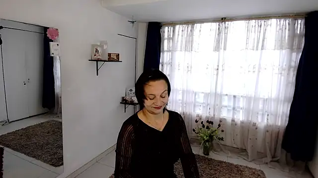 lollita 23  online show from May 15, 2026, 7:32 pm