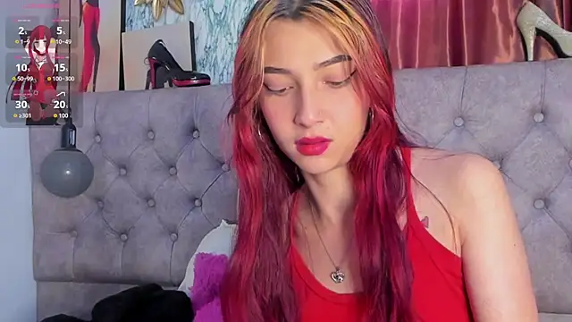 Snapshot of _Scarlett_01 chatting on October 5, 2025, 1:20 pm Scarlett 01 online show from October 5, 2025, 1:20 pm