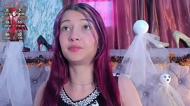 Snapshot of _Scarlett_01 chatting on October 18, 2025, 1:23 pm Scarlett 01 online show from October 18, 2025, 1:23 pm