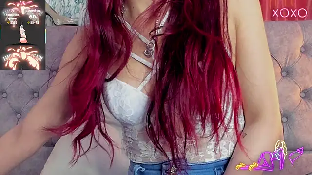 Snapshot of _Scarlett_01 chatting on December 1, 2025, 2:00 pm Scarlett 01 online show from December 1, 2025, 2:00 pm