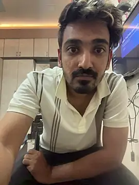 hornyguy271192 online show from December 22, 2025, 8:28 pm