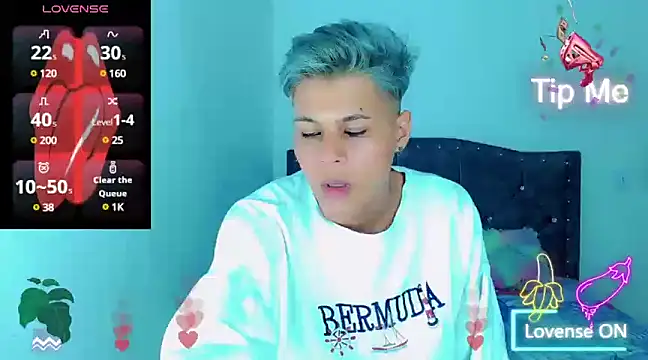 Liamscott  online show from January 16, 2025, 12:55 am