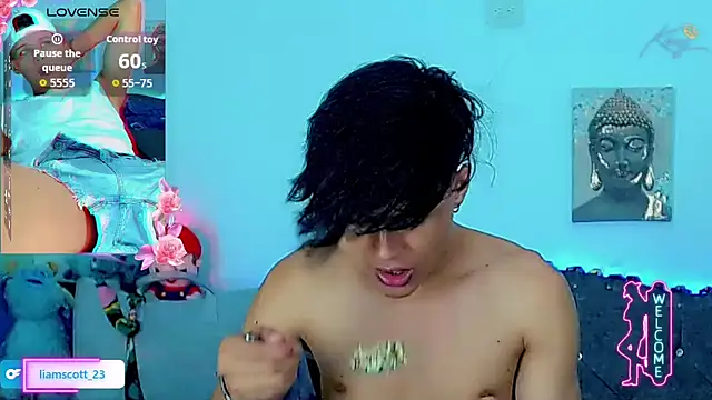 Liamscott  online show from February 4, 2026, 10:04 pm