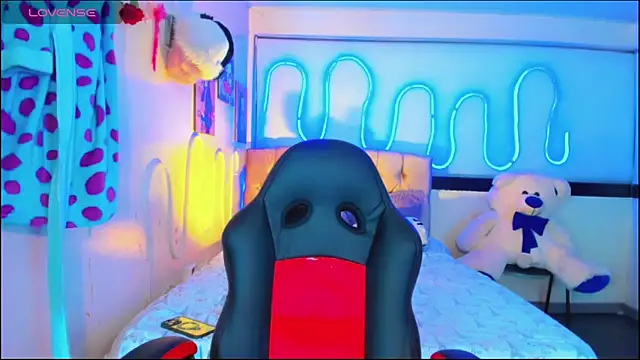 Jessica smith 1 online show from February 7, 2026, 11:14 am