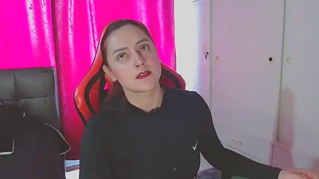 Noamartin  online show from December 12, 2024, 3:59 pm