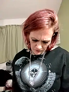 Snapshot of renegade_vyxxen chatting on March 13, 2025, 5:00 am renegade vyxxen online show from March 13, 2025, 5:00 am