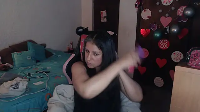 LucifernandaSw online show from February 18, 2026, 1:56 am