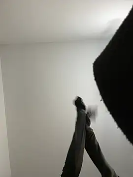 hotAssHell  online show from December 8, 2024, 5:07 am