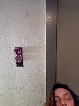 Summer lovin69 online show from December 5, 2024, 12:22 pm