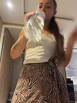 AngelinaTeller online show from February 18, 2026, 1:12 am