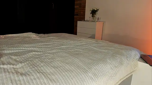 Rachel Rey online show from April 4, 2026, 6:27 pm