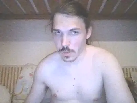Snapshot of Davideksexy chatting on May 27, 2026, 8:39 pm Davideksexy online show from May 27, 2026, 8:39 pm