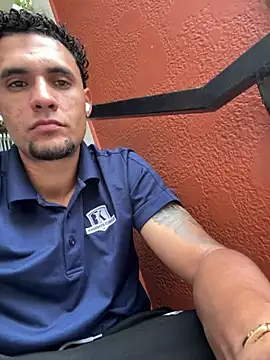 Cubanmisil online show from May 11, 2026, 1:28 pm