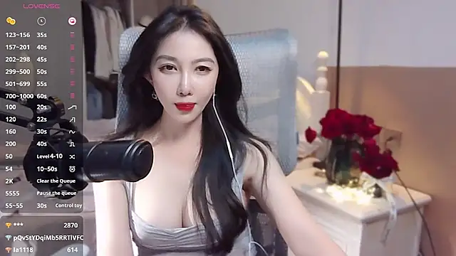 vyizh- online show from January 3, 2025, 4:37 pm