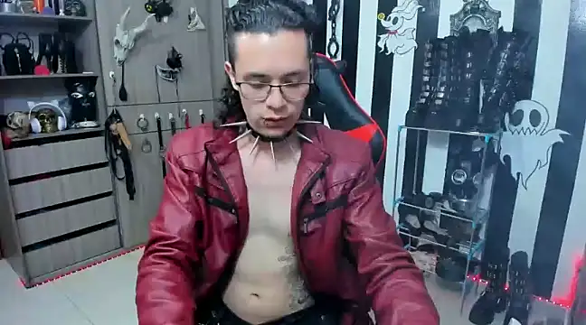 daven56 online show from February 1, 2025, 5:16 pm