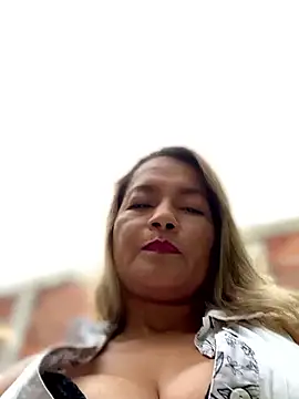 Snapshot of Jlo_69 chatting on December 10, 2024, 9:33 pm Jlo 69 online show from December 10, 2024, 9:33 pm