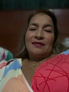 Snapshot of Jlo_69 chatting on December 20, 2024, 10:22 pm Jlo 69 online show from December 20, 2024, 10:22 pm