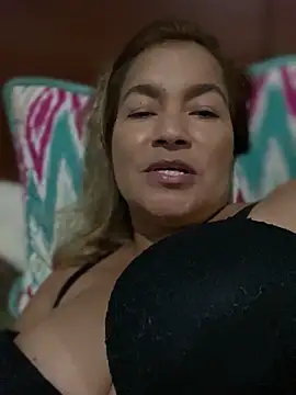 Snapshot of Jlo_69 chatting on January 6, 2025, 11:09 pm Jlo 69 online show from January 6, 2025, 11:09 pm