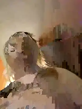 Snapshot of Jlo_69 chatting on January 28, 2025, 11:50 pm Jlo 69 online show from January 28, 2025, 11:50 pm