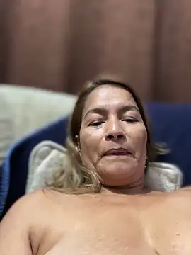 Snapshot of Jlo_69 chatting on February 2, 2025, 1:34 am Jlo 69 online show from February 2, 2025, 1:34 am