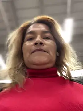 Snapshot of Jlo_69 chatting on February 3, 2025, 10:32 pm Jlo 69 online show from February 3, 2025, 10:32 pm