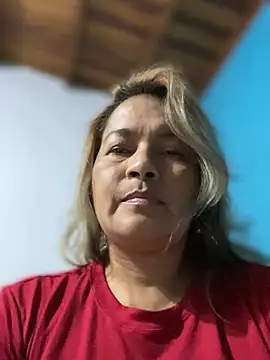 Snapshot of Jlo_69 chatting on February 19, 2025, 2:44 am Jlo 69 online show from February 19, 2025, 2:44 am