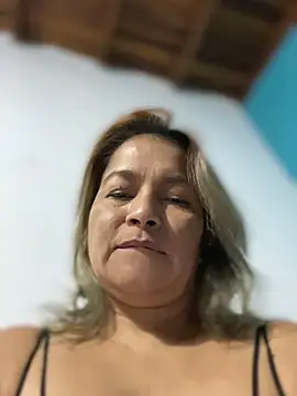 Snapshot of Jlo_69 chatting on February 23, 2025, 12:19 am Jlo 69 online show from February 23, 2025, 12:19 am