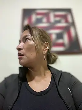 Snapshot of Jlo_69 chatting on March 13, 2025, 12:59 am Jlo 69 online show from March 13, 2025, 12:59 am