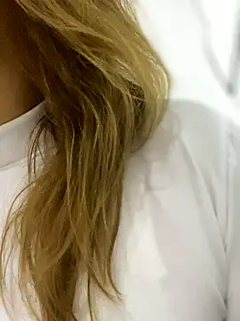 Snapshot of Jlo_69 chatting on September 28, 2025, 10:59 pm Jlo 69 online show from September 28, 2025, 10:59 pm