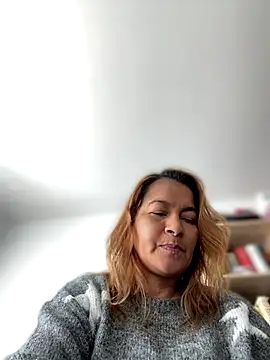 Snapshot of Jlo_69 chatting on November 15, 2025, 8:55 am Jlo 69 online show from November 15, 2025, 8:55 am