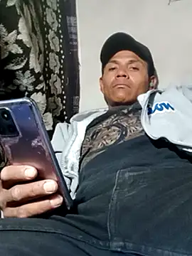 Moreno1813 online show from March 16, 2025, 6:31 am