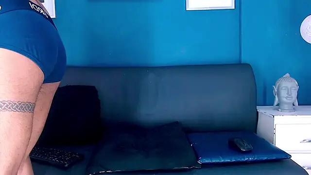 ricky vill  online show from December 20, 2024, 7:01 am