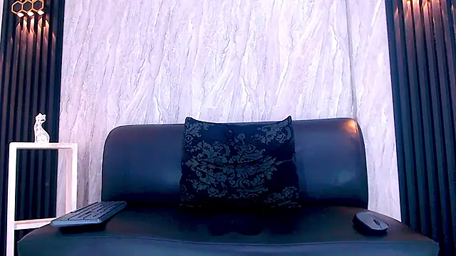 ricky vill  online show from October 8, 2025, 3:59 am