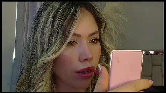 Ammy Castro online show from March 15, 2026, 9:21 pm