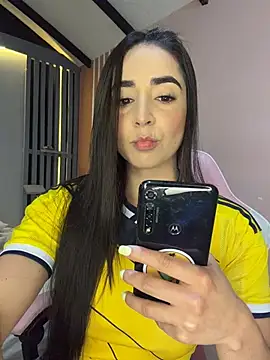 Victoria-And1 online show from June 27, 2026, 11:21 pm