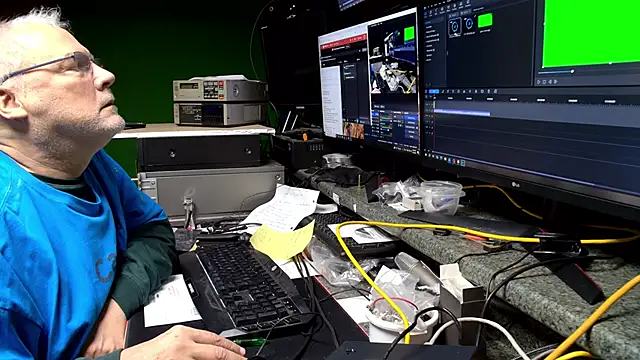 ButtCrackShowing-OOPS online show from February 24, 2026, 6:28 pm