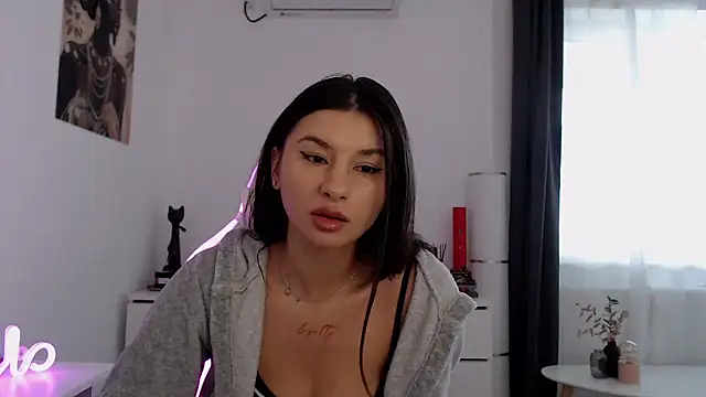 Simply the best online show from October 8, 2025, 12:58 pm