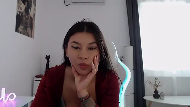 Simply the best online show from November 5, 2025, 9:53 am