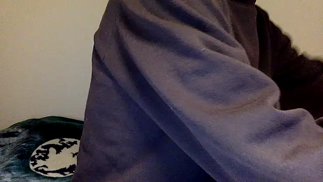 molozeb online show from December 4, 2025, 4:27 pm