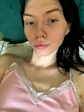 Snapshot of Lisaaa_Alisa chatting on November 3, 2025, 3:30 am Lisaaa Alisa online show from November 3, 2025, 3:30 am