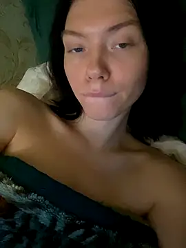 Snapshot of Lisaaa_Alisa chatting on November 13, 2025, 4:11 am Lisaaa Alisa online show from November 13, 2025, 4:11 am