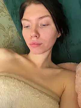 Snapshot of Lisaaa_Alisa chatting on November 18, 2025, 3:56 am Lisaaa Alisa online show from November 18, 2025, 3:56 am