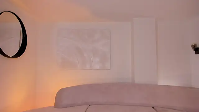 Snapshot of DominiqueVega chatting on December 24, 2024, 9:33 pm DominiqueVega online show from December 24, 2024, 9:33 pm